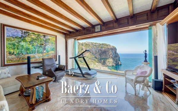 photo 14 Impressive Villa in La Mola with views of the Mediterranean