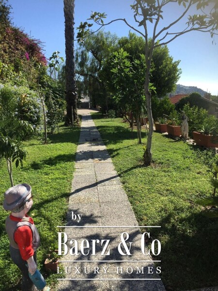 photo 10 Villa for sale 405 m²