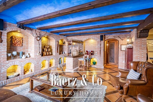 photo 30 Villa - Marbella East - Ref: 8192