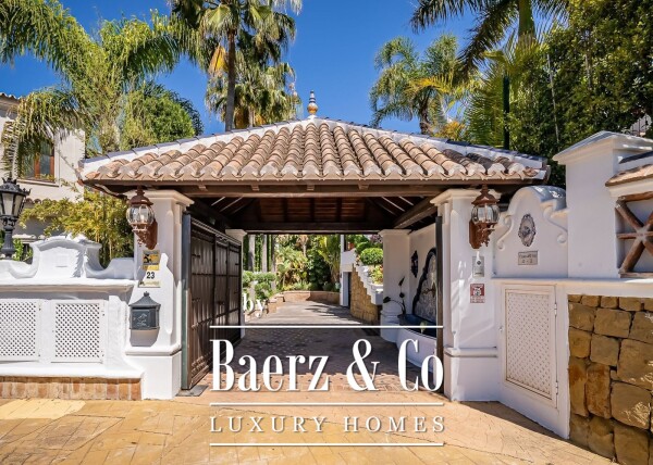 photo 38 Villa - Marbella East - Ref: 8192