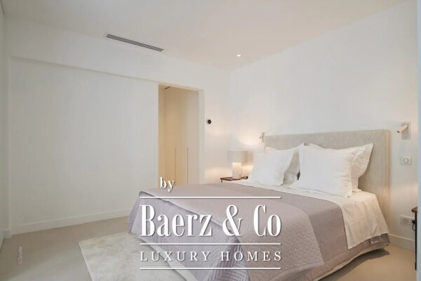 photo 6 Cannes Rue d'Antibes - Villa 100 metres from the Croisette beaches