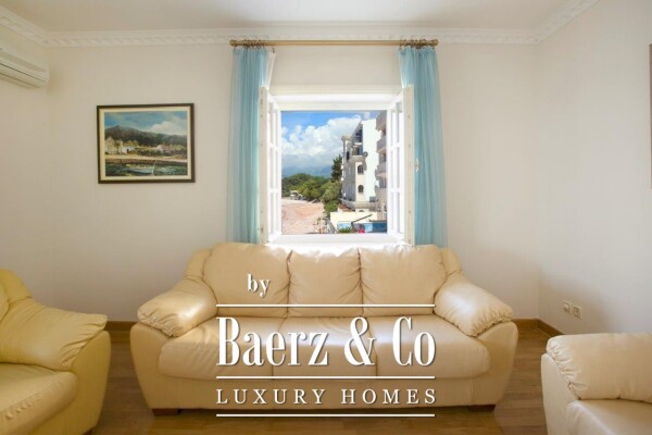 photo 7 Apartment on the Sveti Stefan Beach