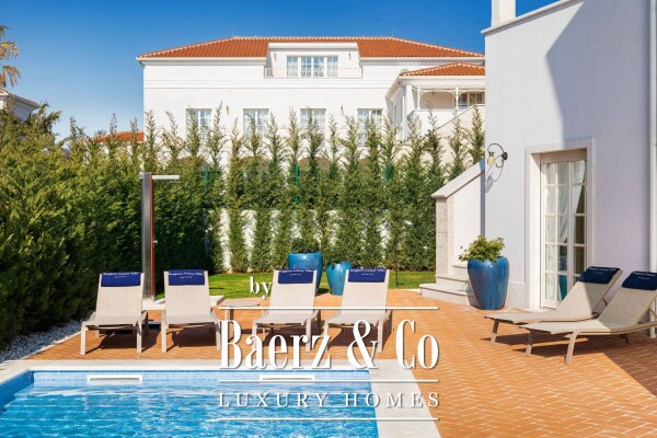 photo 7 Vabriga, luxurious villa of 302 m2 with a beautiful garden