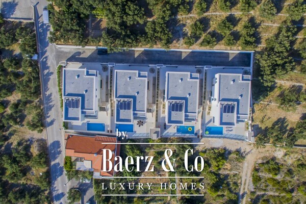 photo 3 Makarska, modern villa with pool