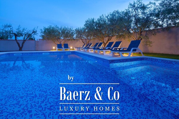 photo 19 Istria, Banjole - spacious residential and commercial holiday house, 750m2, plot 1370m2