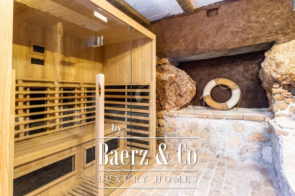 photo 16 Split, Jesenice, Beautiful authentic villa with a sea view