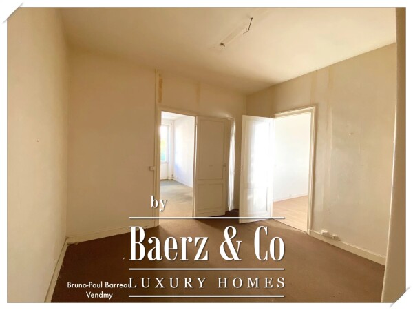 photo 5 STONE BUILDING, PRESTIGIOUS ADDRESS