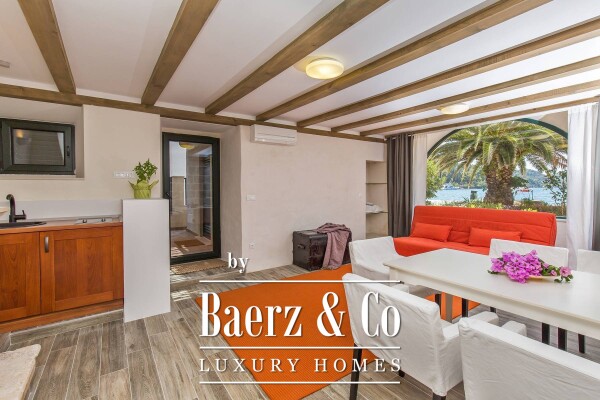 photo 5 Island of Šipan, stone house, first row to the sea