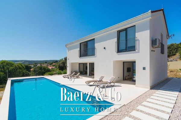 photo 2 Brač, Škrip, luxury villa with pool + building plot 1000 m2 with project