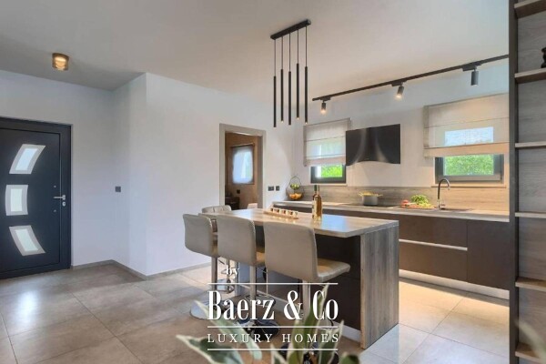 photo 10 Vižinada, a rustic villa with a pool and a panoramic view of the sea