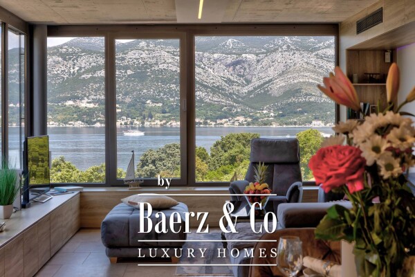 photo 10 Korčula, luxurious modern villa with sea view, unique offer