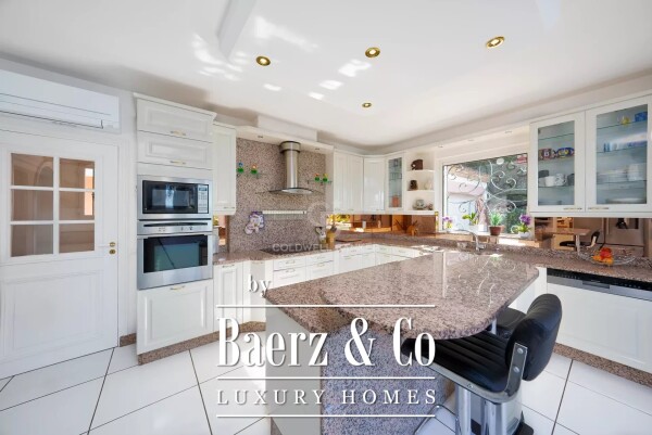 photo 9 Beautiful villa located in a quiet area with panoramic view