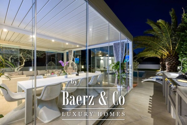 photo 62 Rovinj, an impressive family villa with a pool located in a quiet location