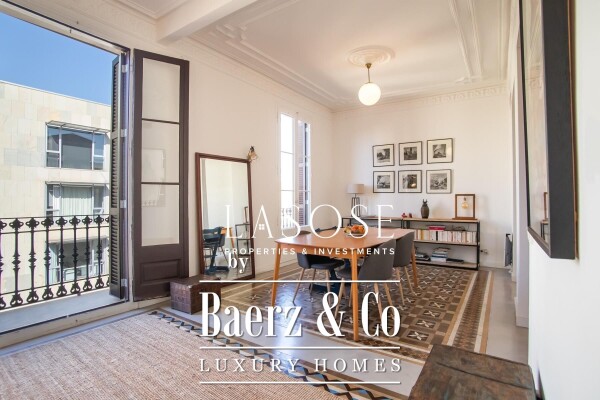 photo 2 Barcelona, Born