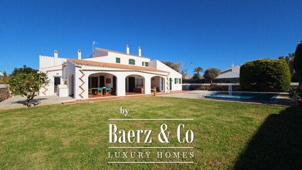 photo 2 EXCLUSIVE VILLA IN SON BLANC