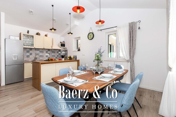 photo 9 Omiš, Borak, house with pool and sea view