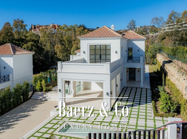 photo 9 Villa - Nueva Andalucia - Marbella - Ref: 8384