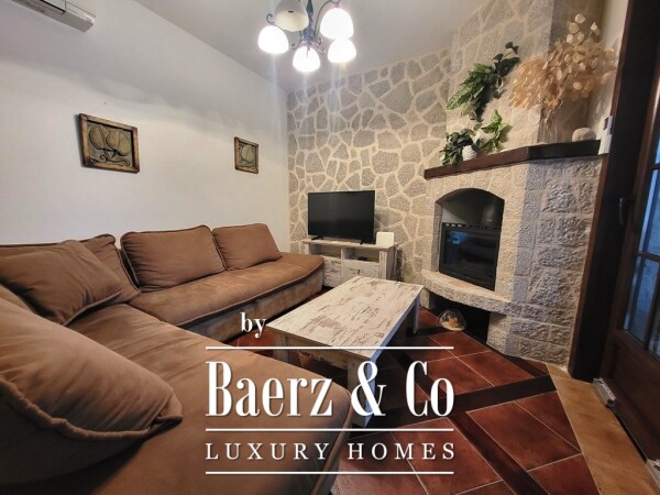 photo 14 Three Bedroom Apartment in Kotor with Seaview