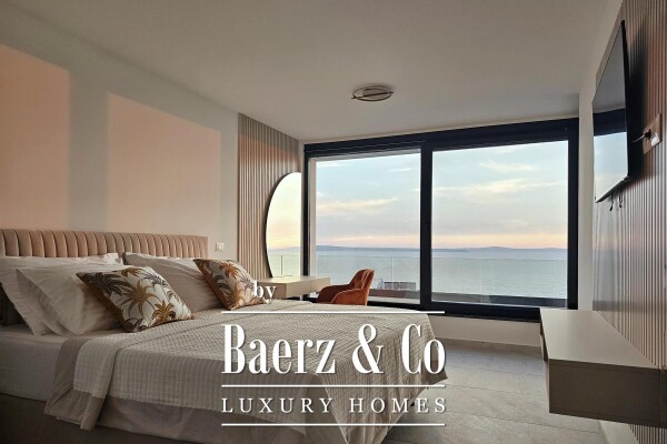 photo 16 Podstrana, a beautiful villa with a panoramic view of the sea