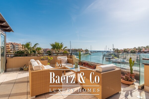 photo 2 Beautiful luxury home in Sotogrande, Marina de Sotogrande - Ribera de la Nécora