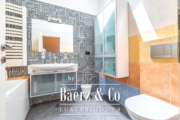 photo 15 Zagreb, Maksimir, villa with tavern, garden and two apartments, gross floor area 591 m2