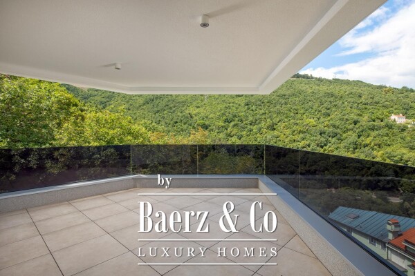 photo 3 Opatija, Center, beautiful four-room penthouse in a new building with a view of the sea of 246 m2