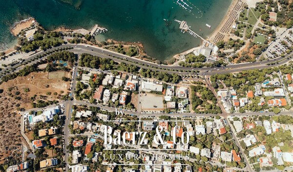 photo 5 Magnificent Plot in Vouliagmeni