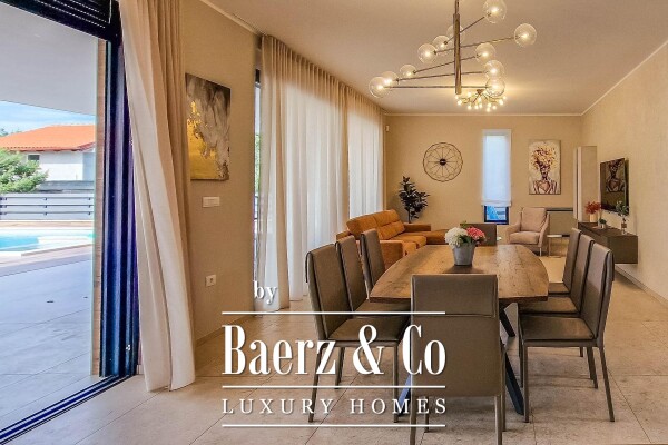 photo 7 Istria, luxury villa 276 m2 with 4 bedrooms, pool and sea view