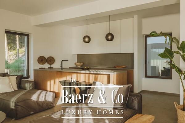 photo 10 1235567 - Villa For sale, Lefkada, 233 sq.m., €1.650.000