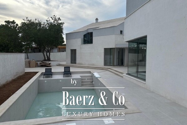 photo 12 Brac, two separate modern houses with a large terrace, near Bol