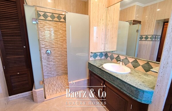 photo 15 MAGNIFICENT LUXURY VILLA, A TRUE HAVEN OF ELEGANCE AND COMFORT LOCATED IN THE COVETED SOUTHERN AREA OF CIUTADELLA DE MENORCA, JUST STEPS AWAY FROM THE SEA.