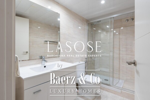 photo 24 Barcelona, Diagonal Mar i el Front Marítim del Poblenou