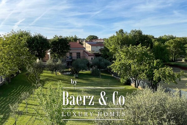 photo 5 Rovinj, Rovinjsko Selo, elegant, luxurious house 380 m2 with 4 residential units and a beauutifu...