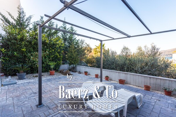 photo 15 Čiovo, Okrug Gornji, house with garden just a few steps from the sea