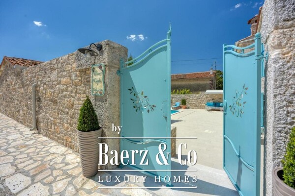 photo 35 Istria, Selina – Authentic Renovated 260m² Stone Villa with a Pool
