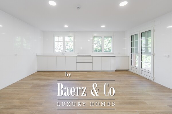 photo 15 Calle Principal 