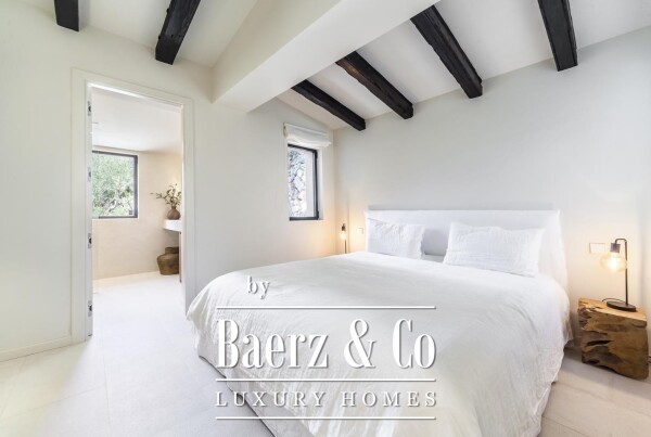 photo 12 Renewed elegance: main house and guest cottage with pool in rural landscape