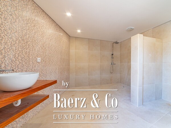 photo 11 Villa with 4 suites to debut