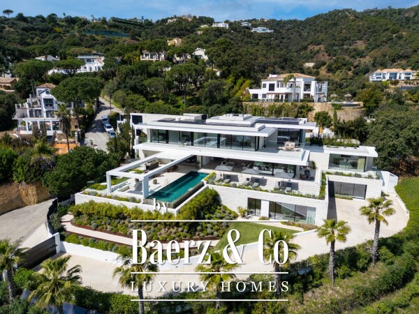 photo 2 Villa - El Madroñal - Benahavis - Ref: 8622