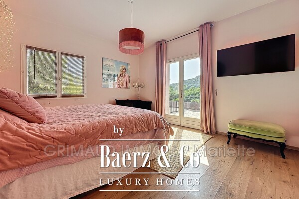 photo 18 beautiful property with open view, swimming pool and 2 indiv