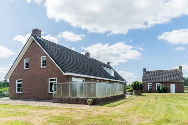 photo 48 Heuvelstraat 8