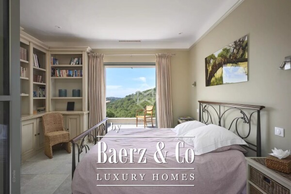 photo 8 Property on the heights of Gigaro