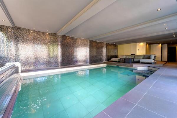 photo 43 Zuideinde 89