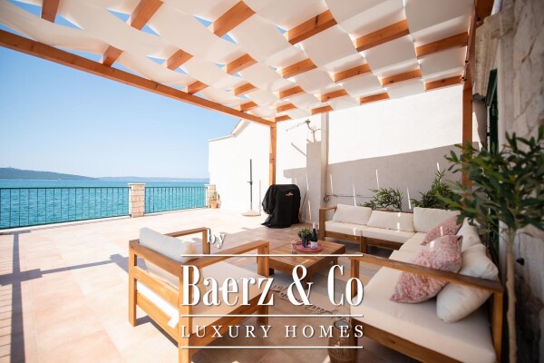 photo 2 Kaštela, Kaštel Sućurac, beautiful stone house by the sea