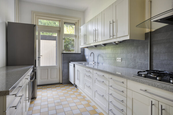 photo 16 Prins Bernhardlaan 53