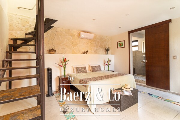 photo 20 Street 59 no. 553 x 68 y 70 553