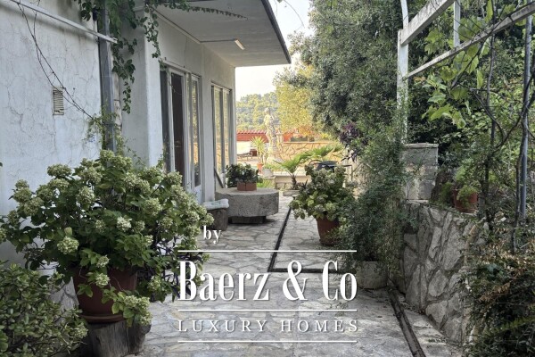 photo 14 Hvar, Jelsa, residential and commercial complex ideal for investment