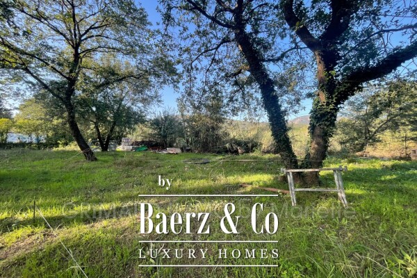 photo 3 Grimaud, France