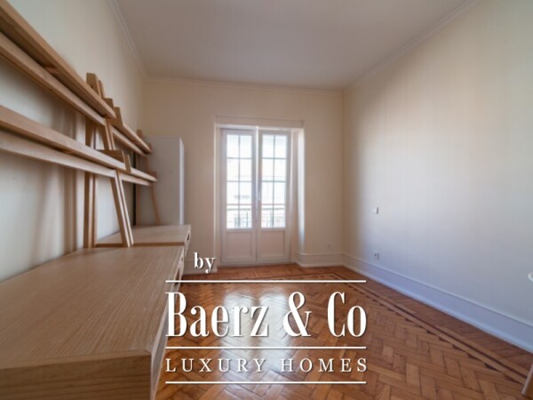 photo 14 3-Bedroom Apartment, with Natural Light - Campo de Ourique / Amoreiras