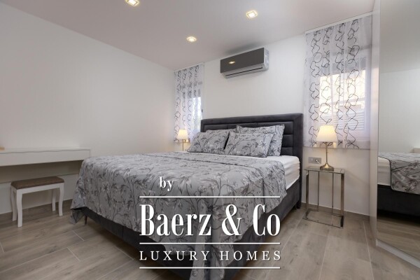 photo 20 Island of Krk, Malinska, beautiful villa with 3 residential units, swimming pool, sea view